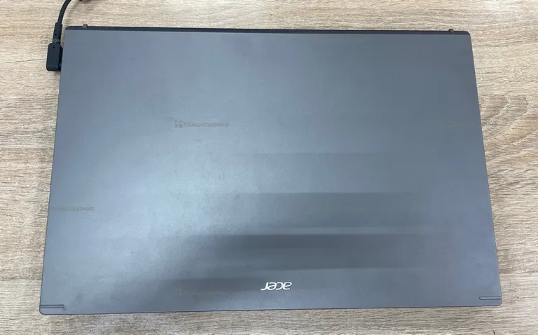 Ноутбук  acer aspire 5