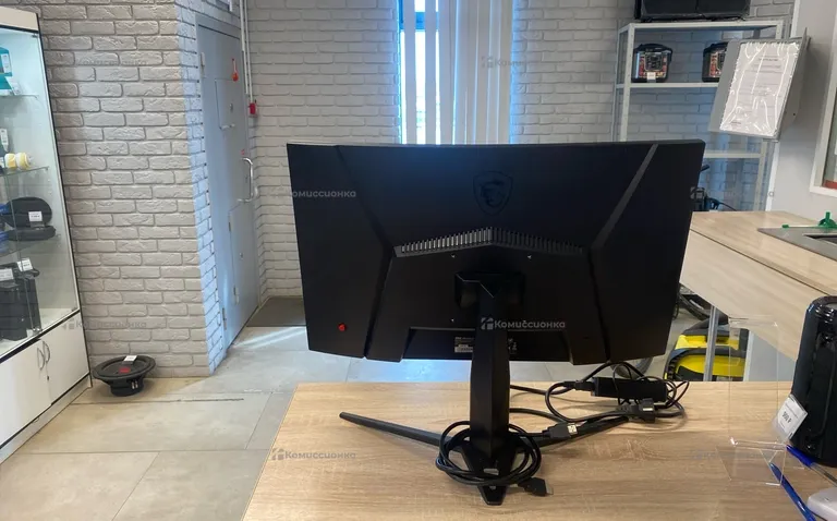 Монитор MSI Монитор MSI Optix G24C4