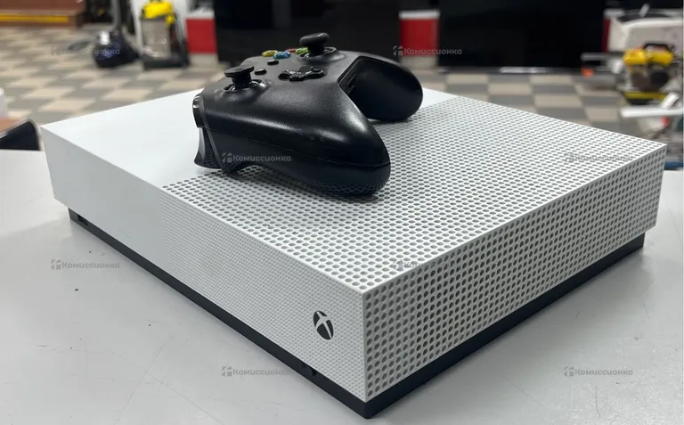 Приставка Xbox One S 512GB без дисковода