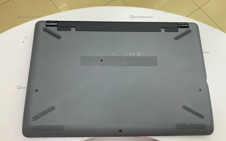 Ноутбук  hp Intel core i3-6006 u