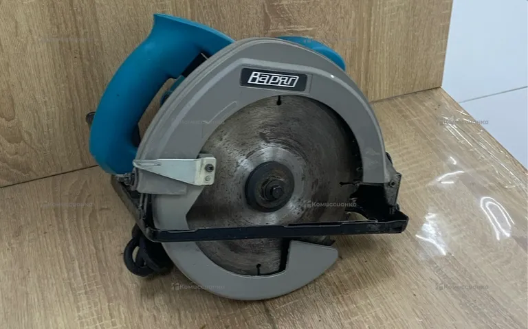 Дисковая пила Варяг ДП-185/1650П
