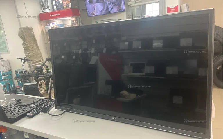 Телевизор LG 32LH604V