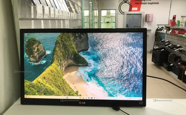 Монитор LG 22M45H