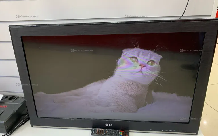 Телевизор LG 32CS465
