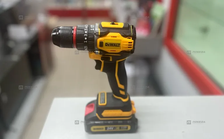 реплика шуруповерт DEWALT 21V
