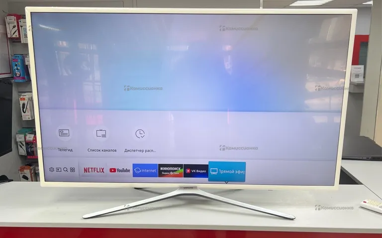 Телевизор Samsung UE43M5513AU