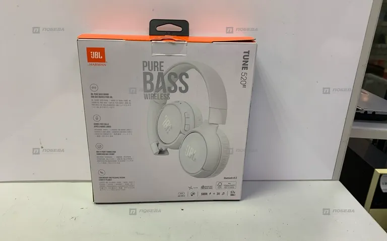 Наушники JBL tune 520