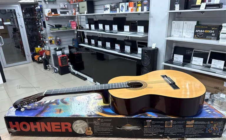 Гитара Hohner HC 06