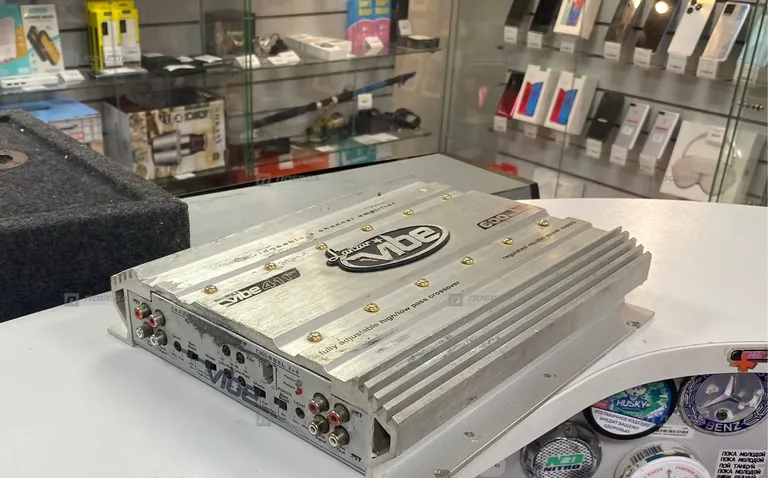 Усилитель Lanzar Vibe411 600w