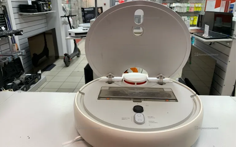 Пылесос Xiaomi Mi Robot Vacuum Cleaner 1S
