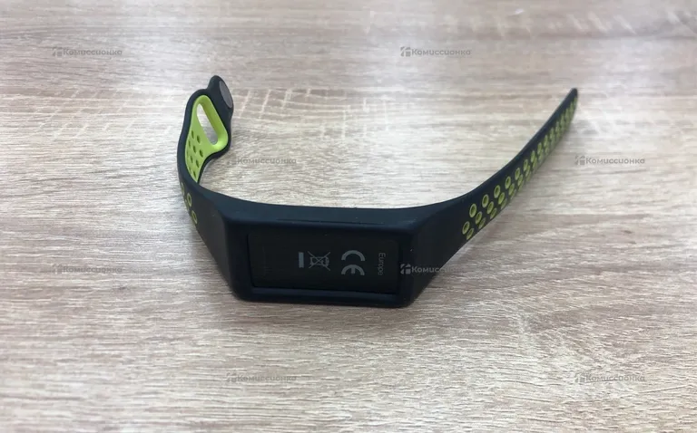 фитнес браслет Mi fit