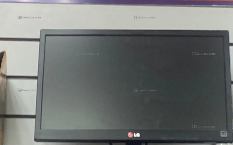 Монитор LG 19M35A
