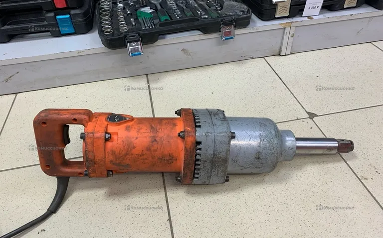 электрический ударный гайковерт messer 645c