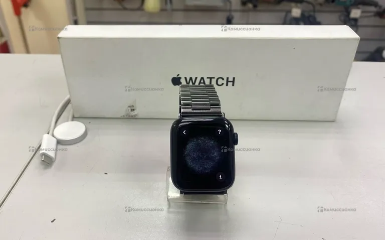 Часы Apple Watch SE2 44mm
