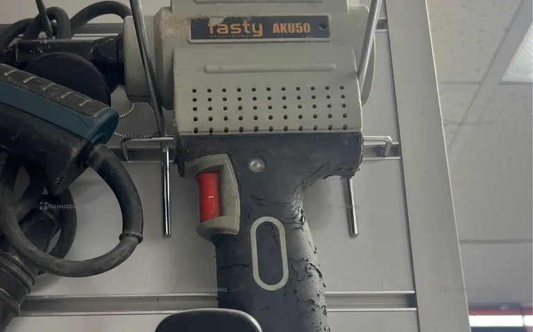 Заклепочник fasti AKU50
