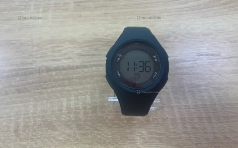 Часы  Decathlon