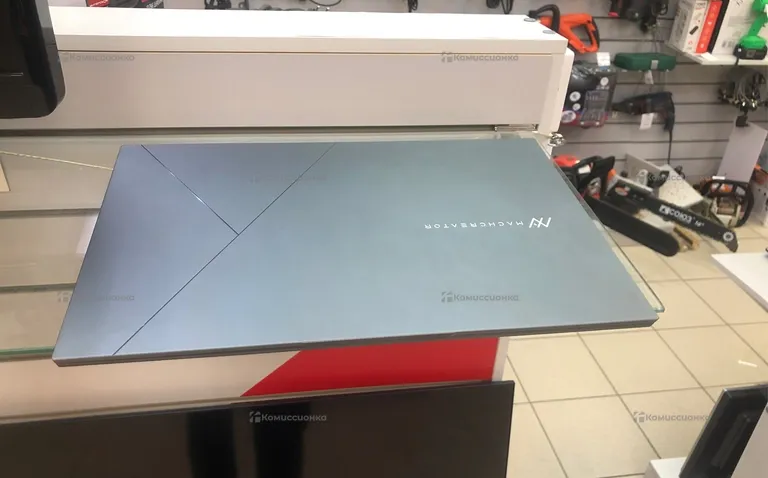 Ноутбук  Machreator Cosmos R17