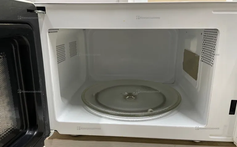 Микроволновая печь  Gorenje Mo17e1w