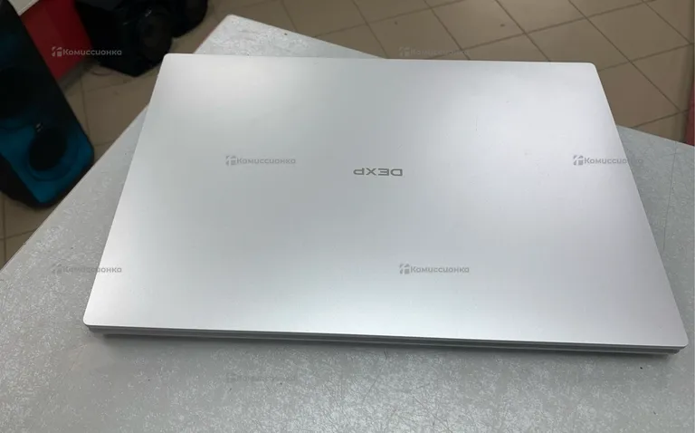 Ноутбук  Dexp Aquilon 15 ICW300