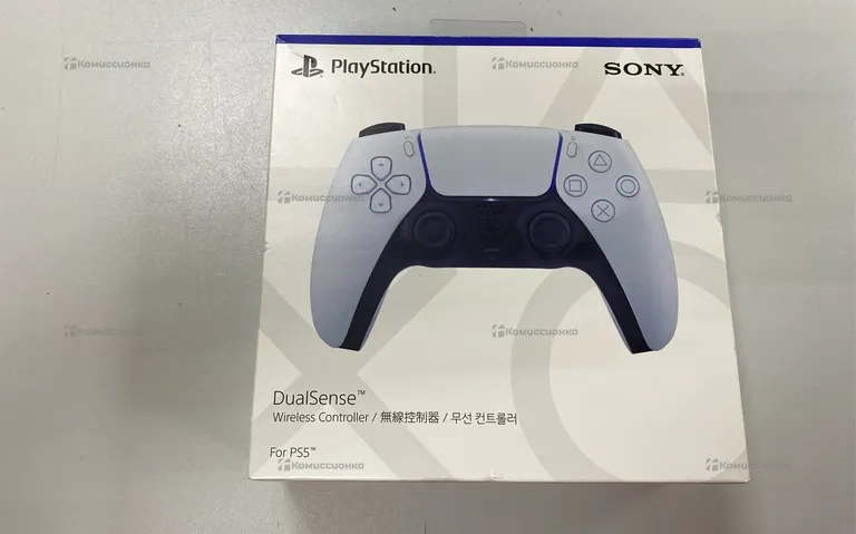 Sony. playstation dual sense