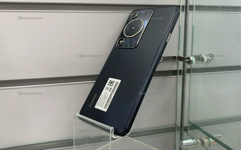 Huawei nova Y72 8/128 Гб