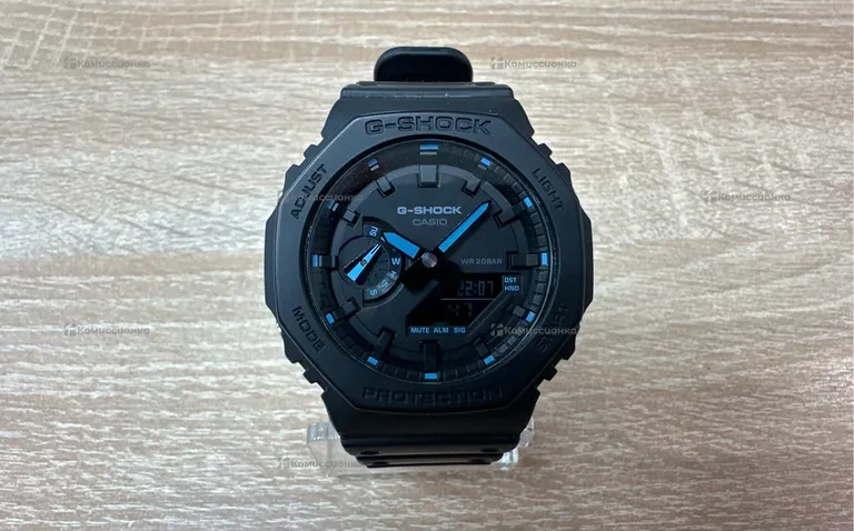 Часы  Casio G-Shock GA-2100-1A2