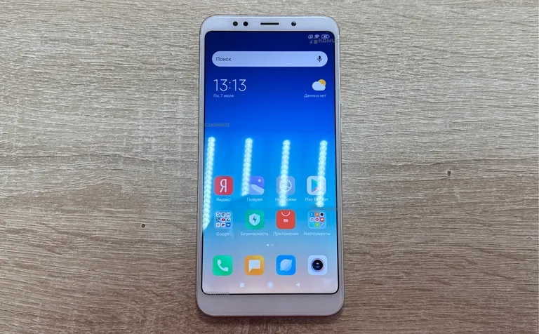 Xiaomi Redmi 5 Plus 4/64 ГБ