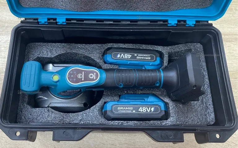 Аккумуляторная виброприсоска для плитки Gramis 18V