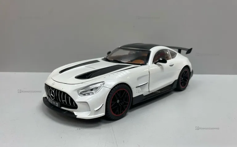 Автомобиль Mercedes-Benz AMG GT