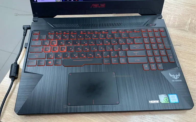 Ноутбук  ASUS TUG GAMING FX86F