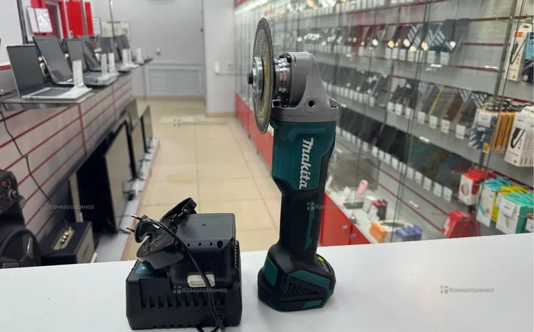 УШМ makita DGA504RTJ