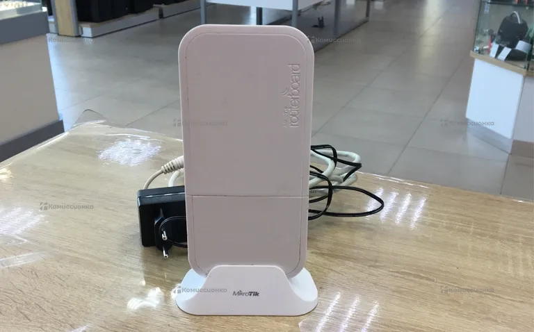 Беспроводной маршрутизатор Mikrotik RBwAPG-5HacT2