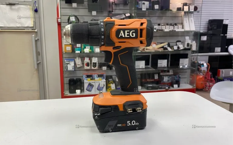 Аккумуляторная ударная дрель-шуруповерт AEG BSB18G