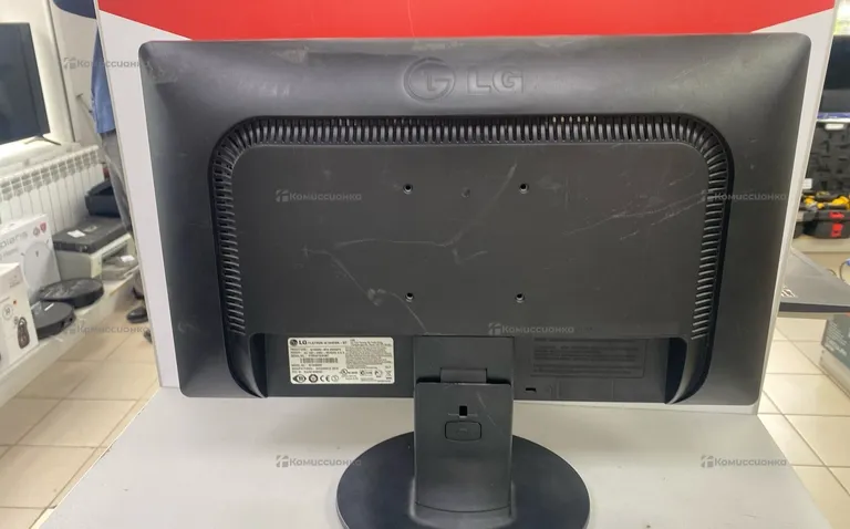 Монитор LG Flatron W1946SN