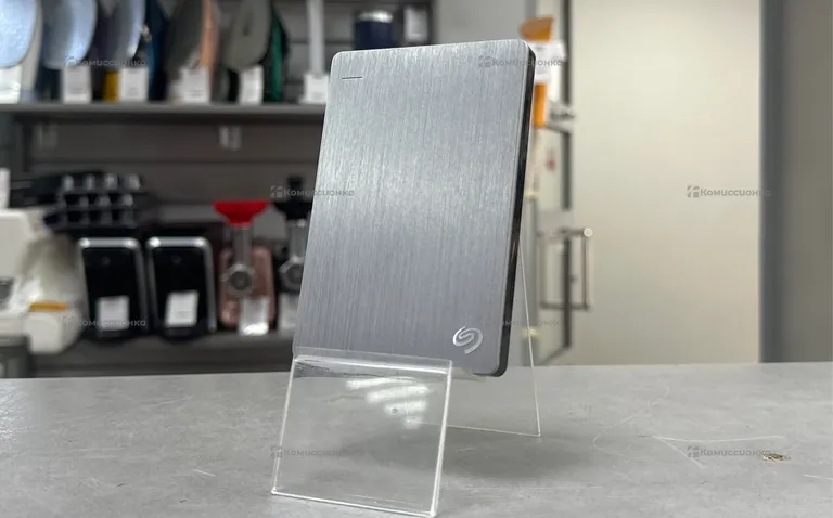 Внешний жесткий диск seag 1tb