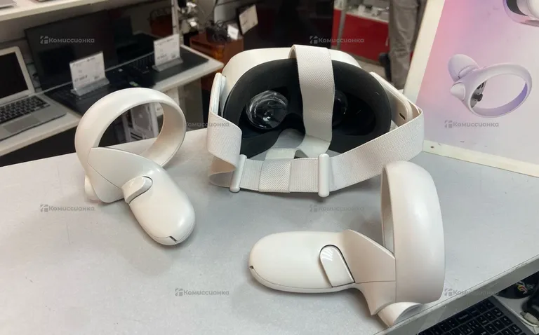 Очки Oculus Quest 2