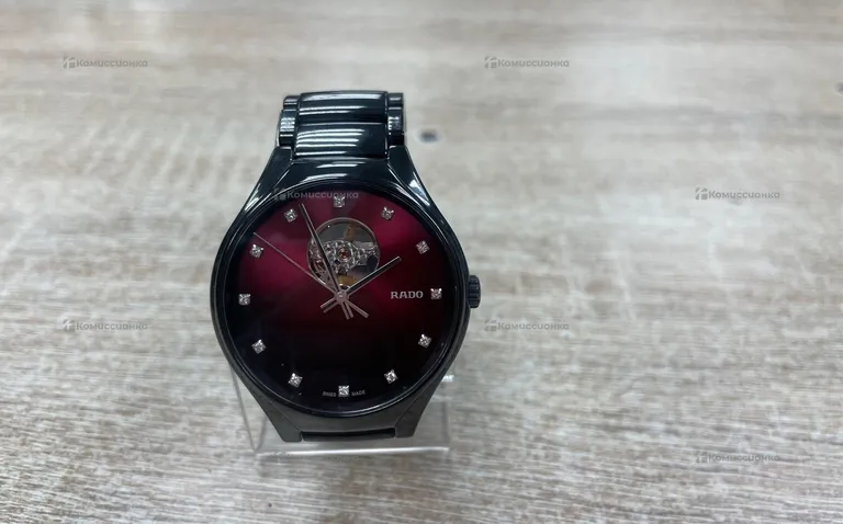 Часы  rado