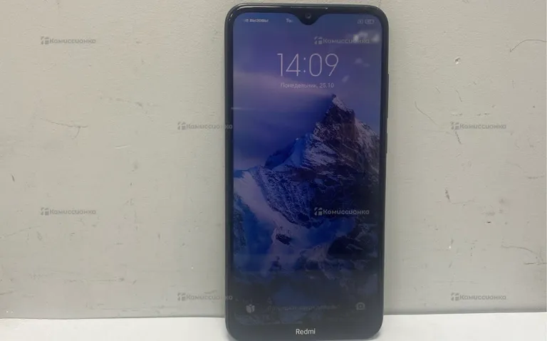 Xiaomi redmi 8 4/64 ГБ