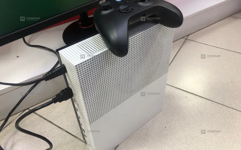 Xbox One S 1Tb