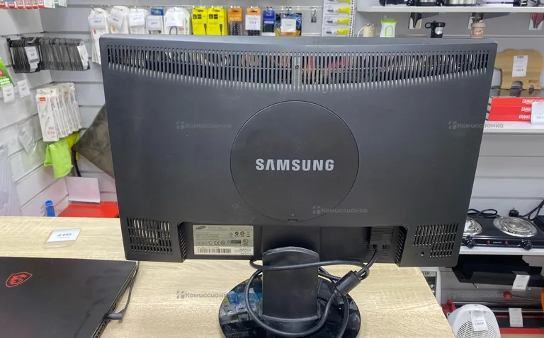 Монитор Samsung 2243LNX
