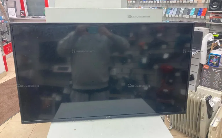 Телевизор DEXP F40D7300C