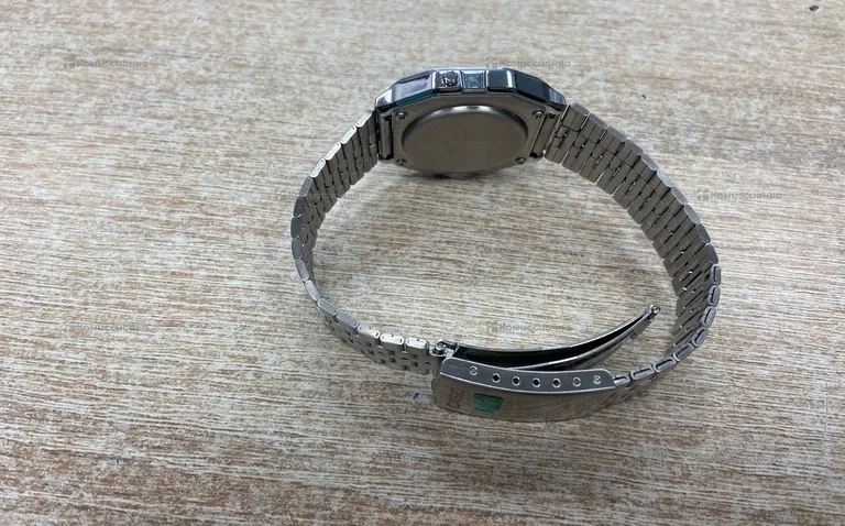 Часы  Casio A159W