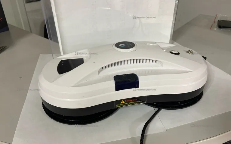 Робот мойщик окон Cleanbot