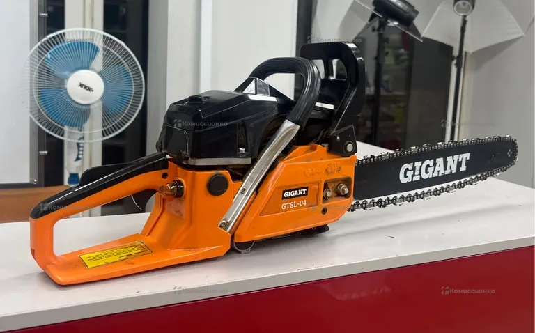 Бензопила Gigant GTSL-04