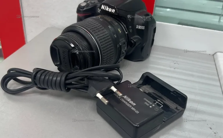 Фотоаппарат  Nikon d3000