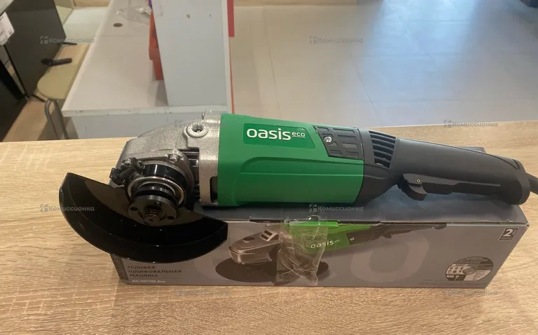 УШМ Oasis AG110-125