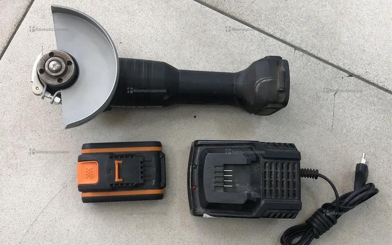 Аккумуляторная УШМ Worx Nitro WX812