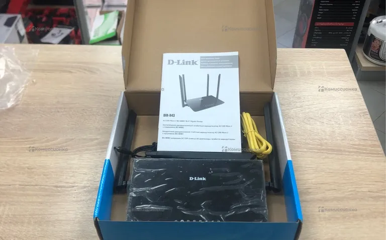 WiFi роутер D-Link AC1200