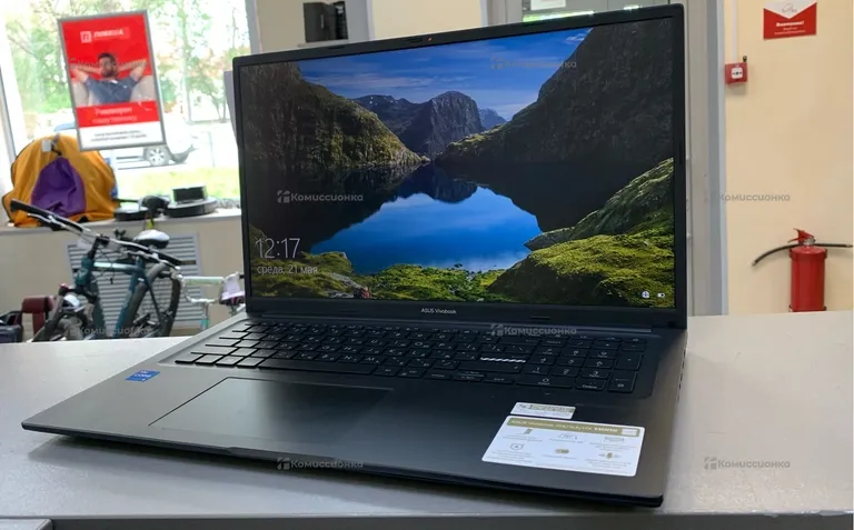 Ноутбук  ASUs Vivobook K3704v