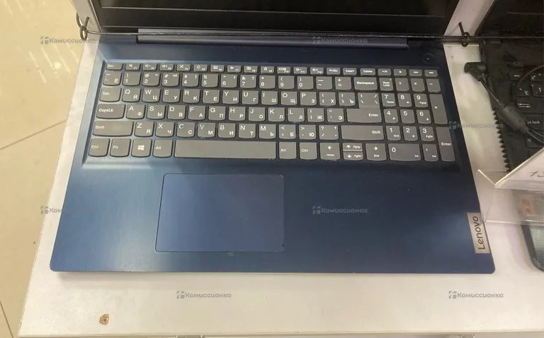 Ноутбук Lenovo